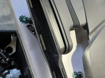Декоративная крышка двс Mercedes W222 2.9d OM656