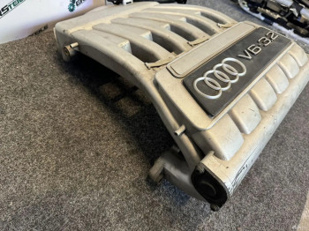 Коллектор впускной Audi VW 3.2